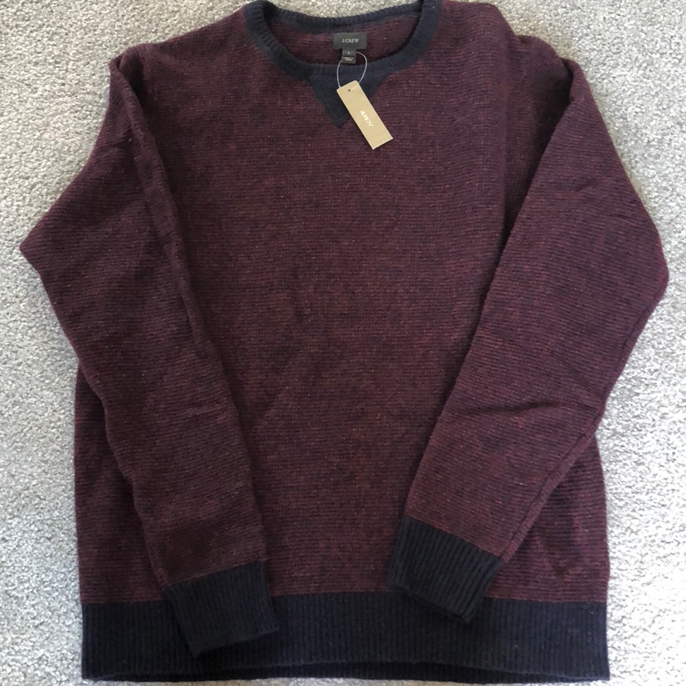 Men’s burgundy J. Crew sweater
